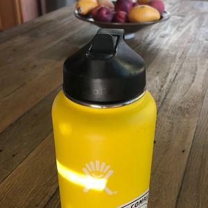 Yellow 40oz Hydro flask